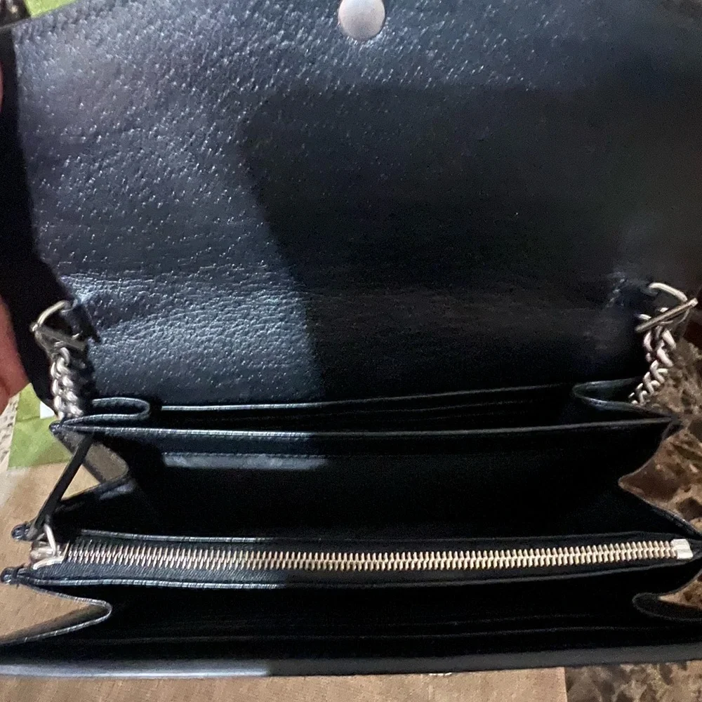 100% Authentic Gucci Handbag - Picture 7 of 9